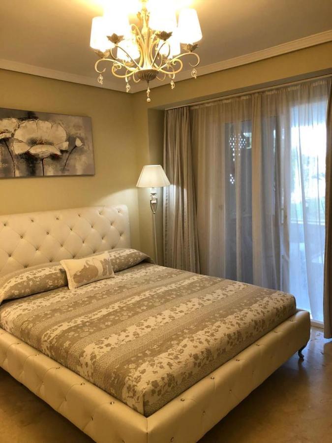 Dominion Apartments Естепона Екстериор снимка